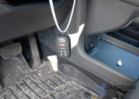 2021 Toyota Sienna Xle z USA, uszkodzony, nr VIN 5TDYSKFC0MS022318